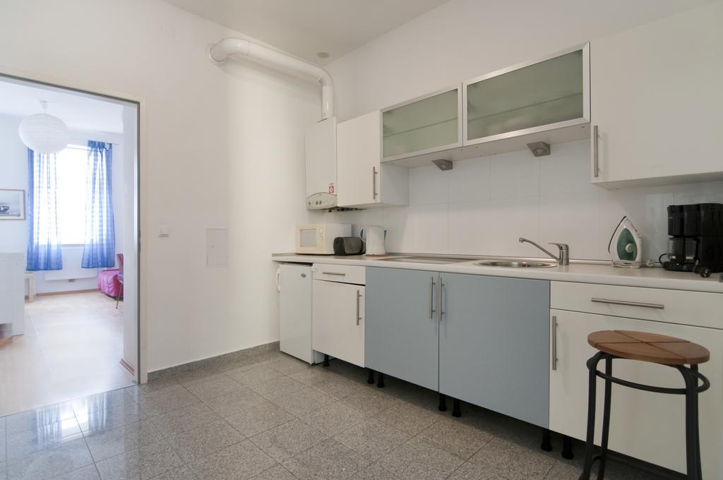 Premium Apartments Klimschgasse Wenen Kamer foto