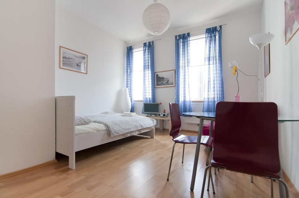 Premium Apartments Klimschgasse Wenen Kamer foto