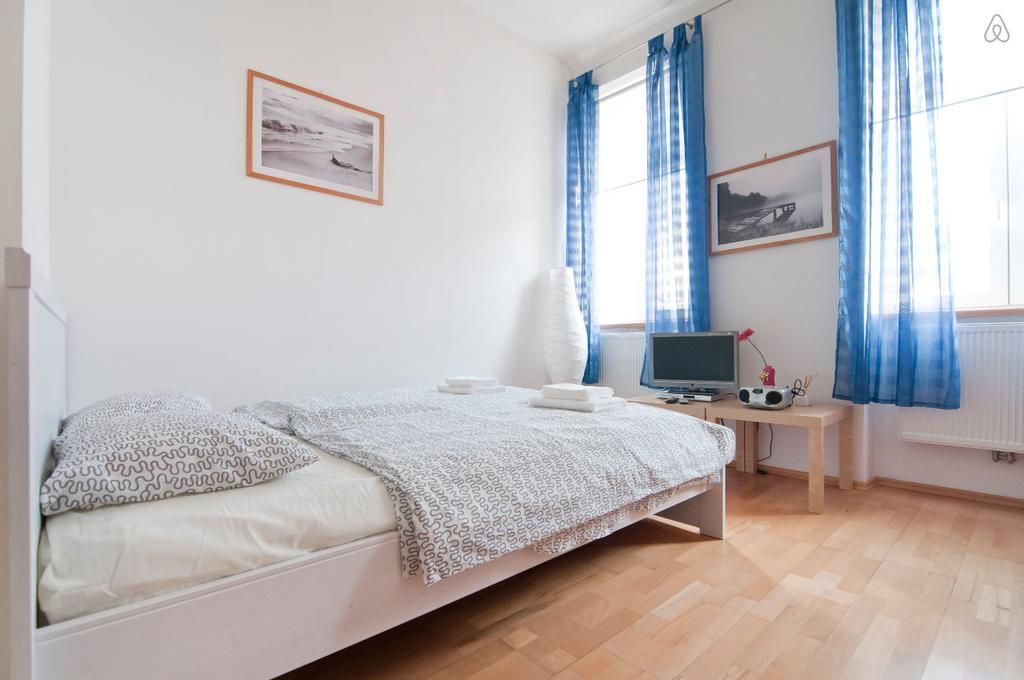 Premium Apartments Klimschgasse Wenen Kamer foto