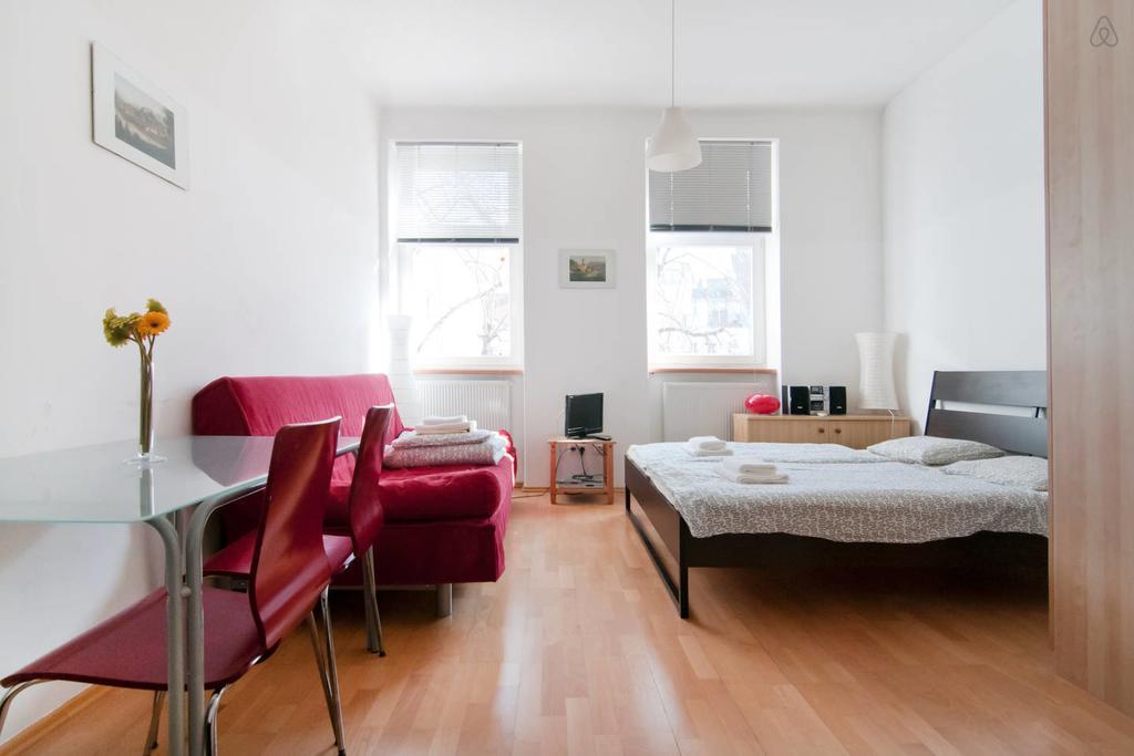 Premium Apartments Klimschgasse Wenen Kamer foto